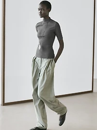 Short sleeve cotton blend T-shirt