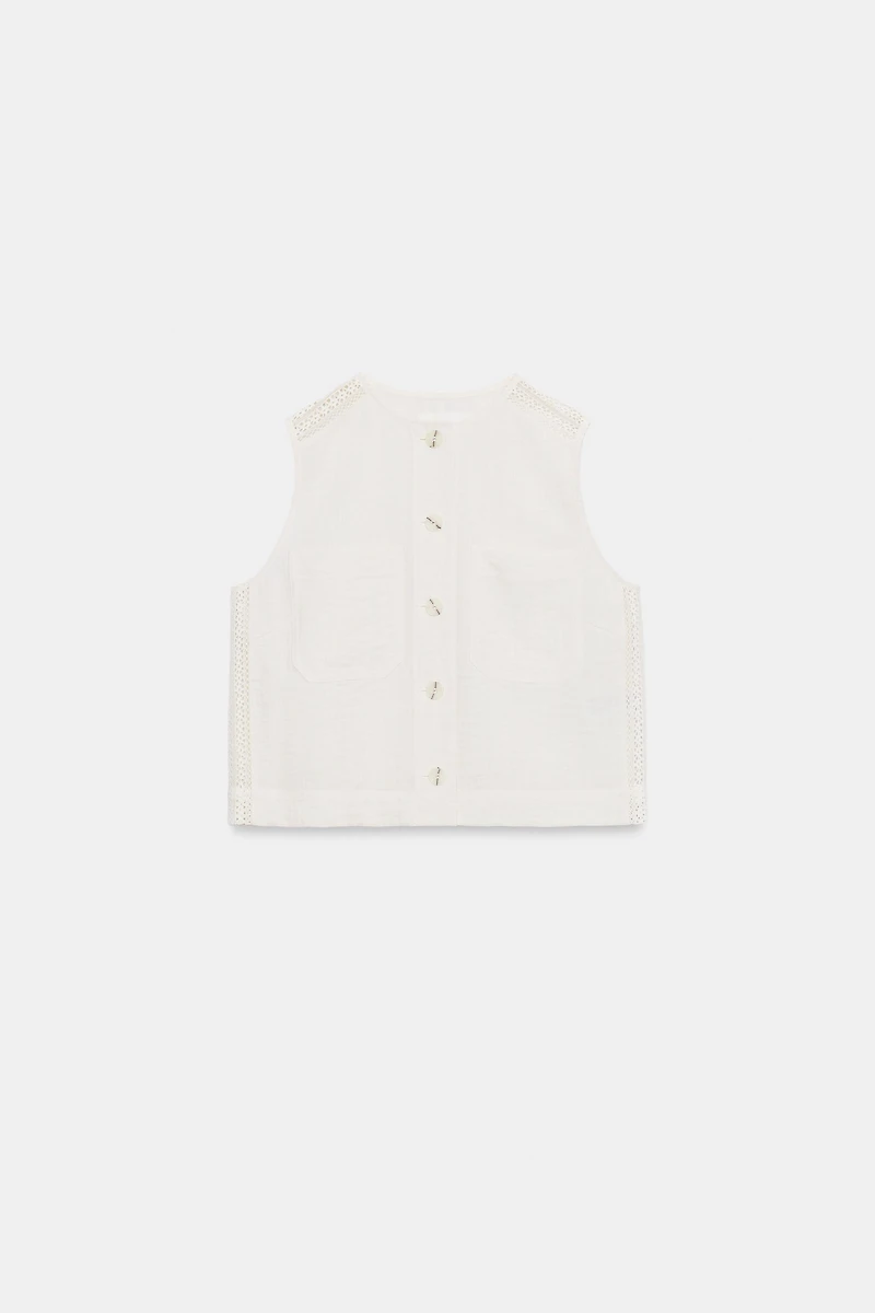 LACE INSERT TOP