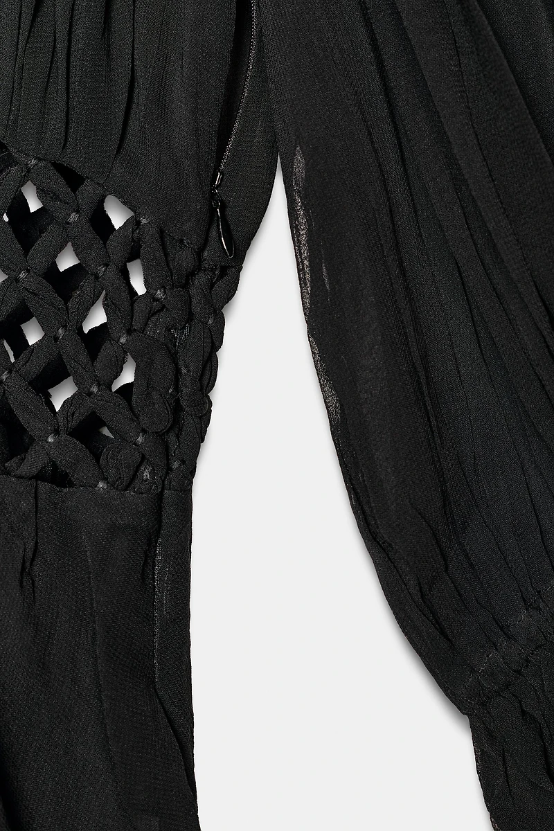 ZW COLLECTION MACRAMÉ V-NECK BLOUSE