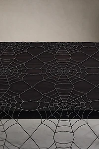 HALLOWEEN COBWEB TULLE TABLECLOTH