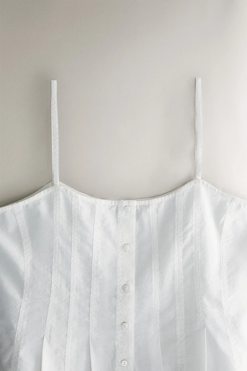 COTTON TOP WITH SEAM DETAILS