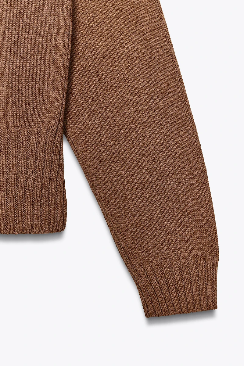 V-NECK KNIT SWEATER