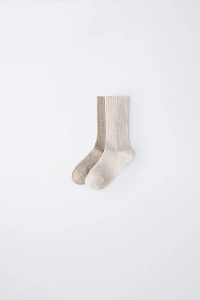 TWO-PACK OF MID-CALF SOCKS