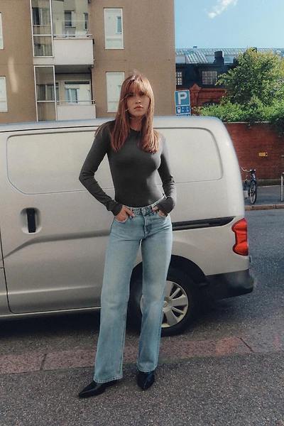 TRF MID-RISE WIDE LEG JEANS
