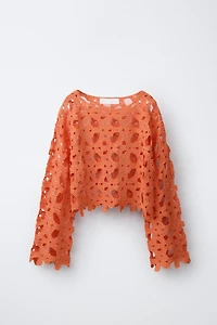 FLORAL CROCHET JUMPER