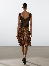 Ruffled floral print skirt