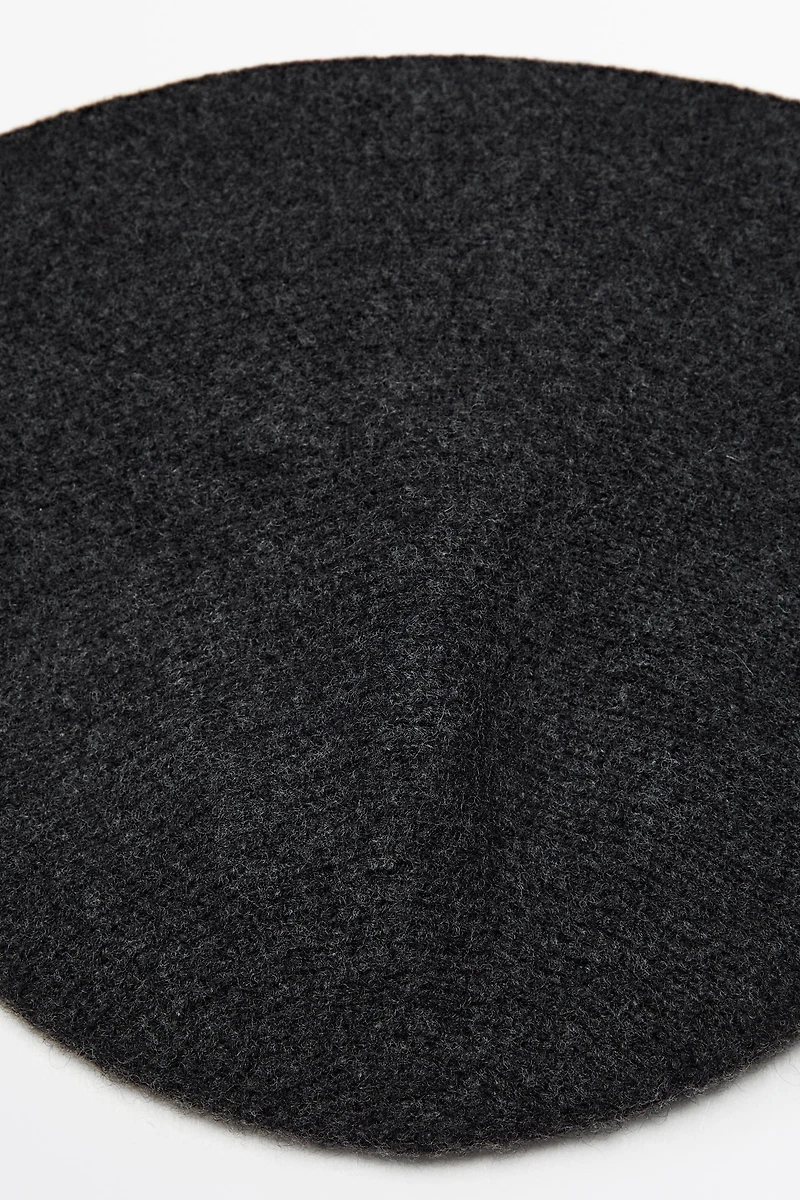 Knit bucket hat
