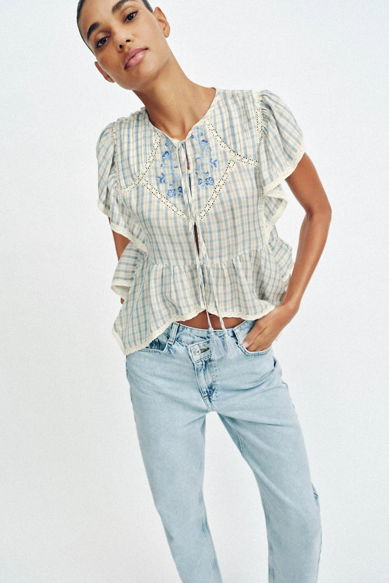 EMBROIDERED PLAID LACE INSERT TOP