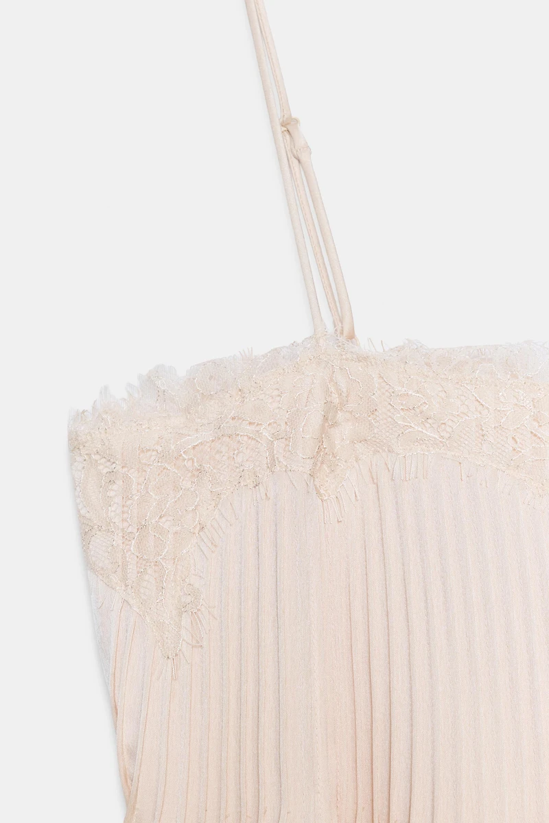 ZW COLLECTION LACE CAMISOLE TOP