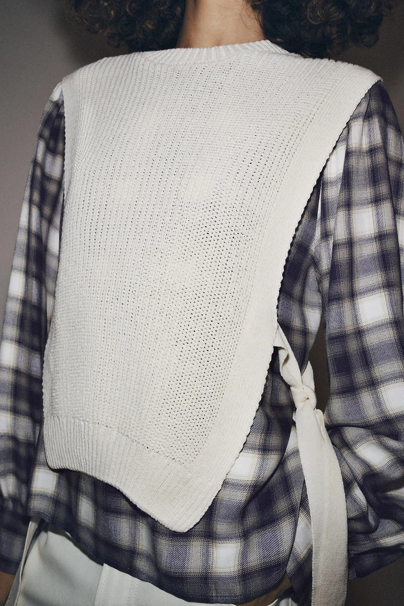 CHEMISE COMBINÉE À CARREAUX ET CHÂLE