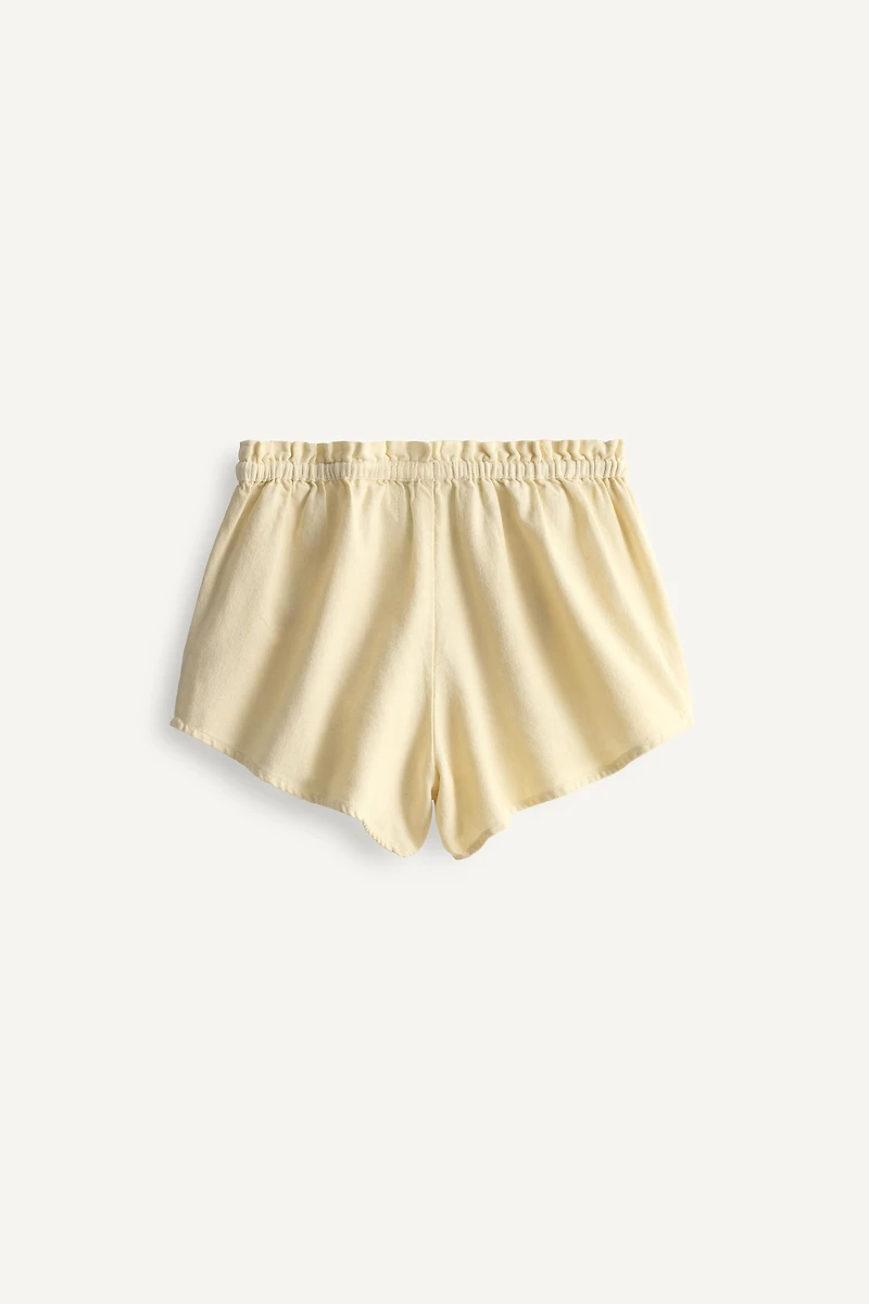 SHORT À FLEURS BRODÉES POINT DE CROIX LIMITED EDITION
