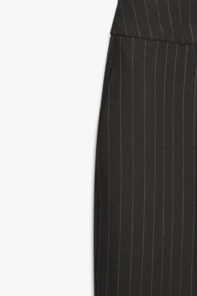 PLEATED TAPERED PANTS