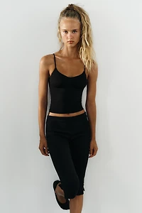 SEAMLESS STRAPPY TOP