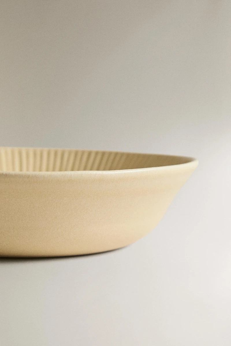 STRIPED STONEWARE SOUP PLATE