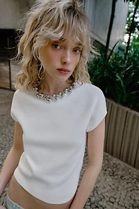 BEADED NECK KNIT TOP