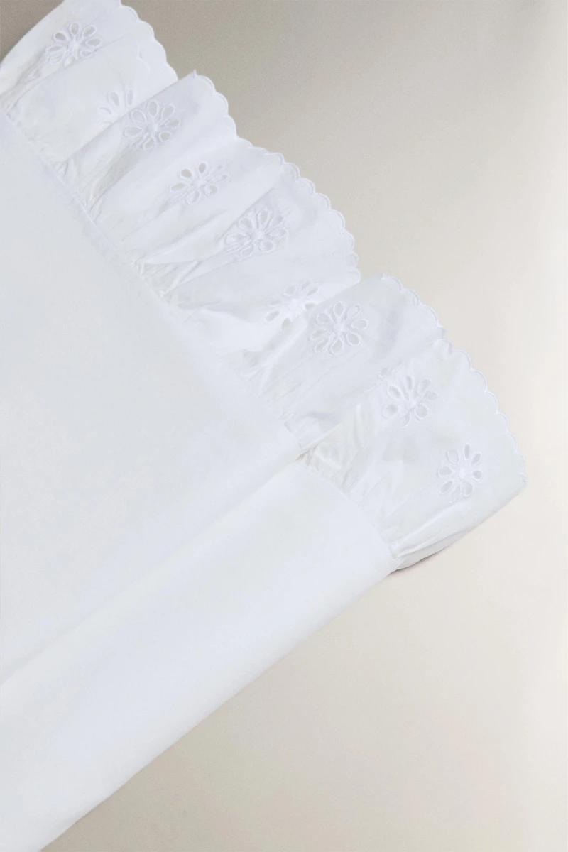 RUFFLED COTTON FLAT SHEET