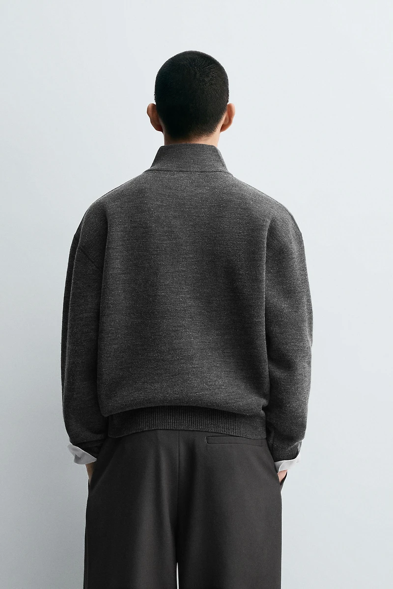 QUARTER-ZIP JUMPER