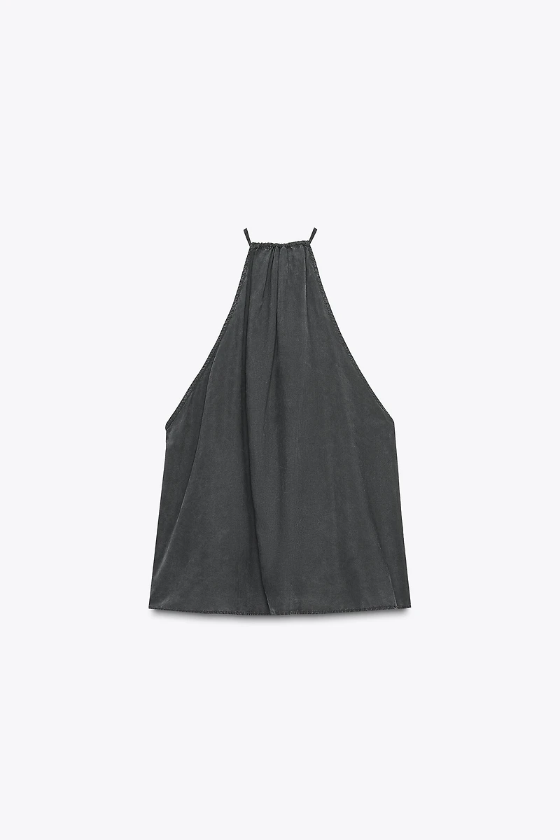 FLOWY HALTER TOP