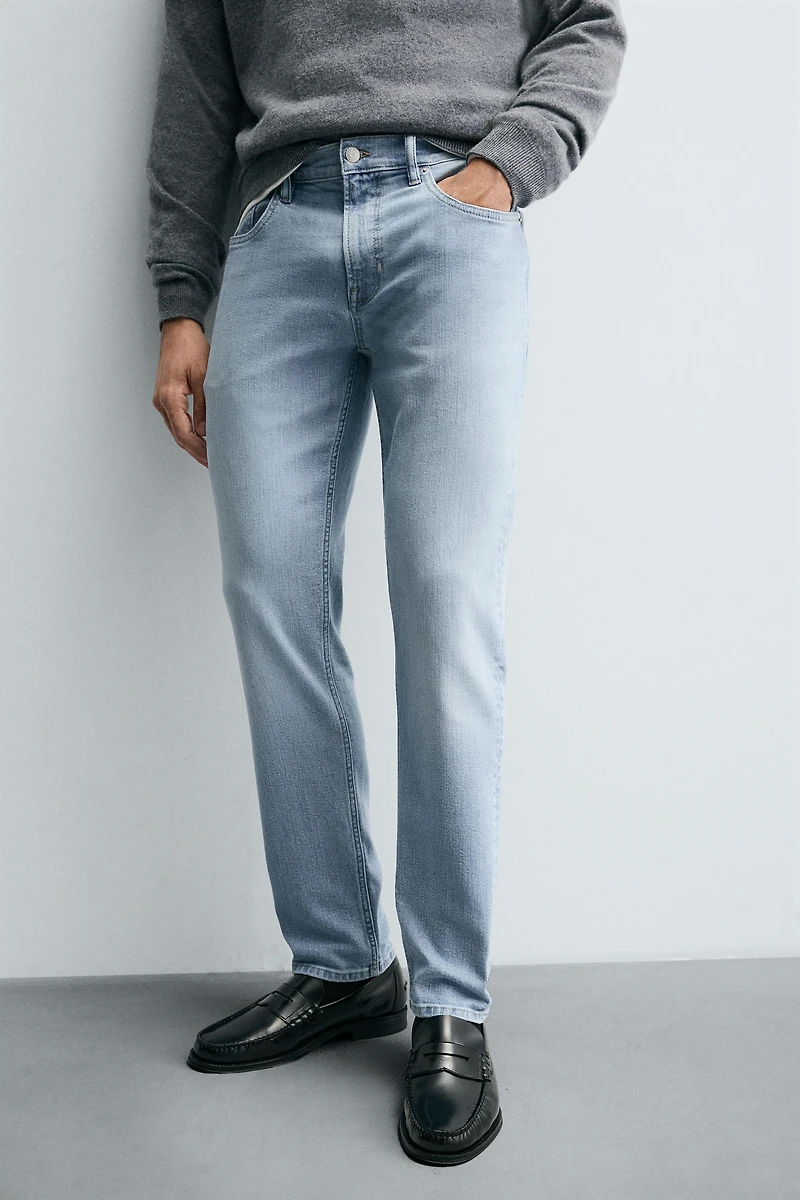 BASIC SLIM FIT JEANS