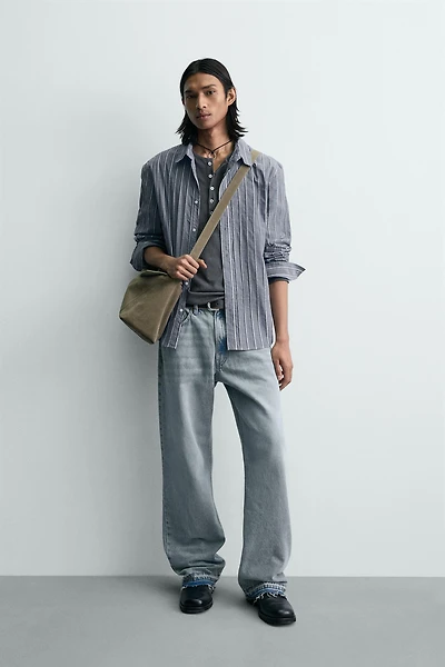 RELAXED FIT STRIPED JACQUARD SHIRT