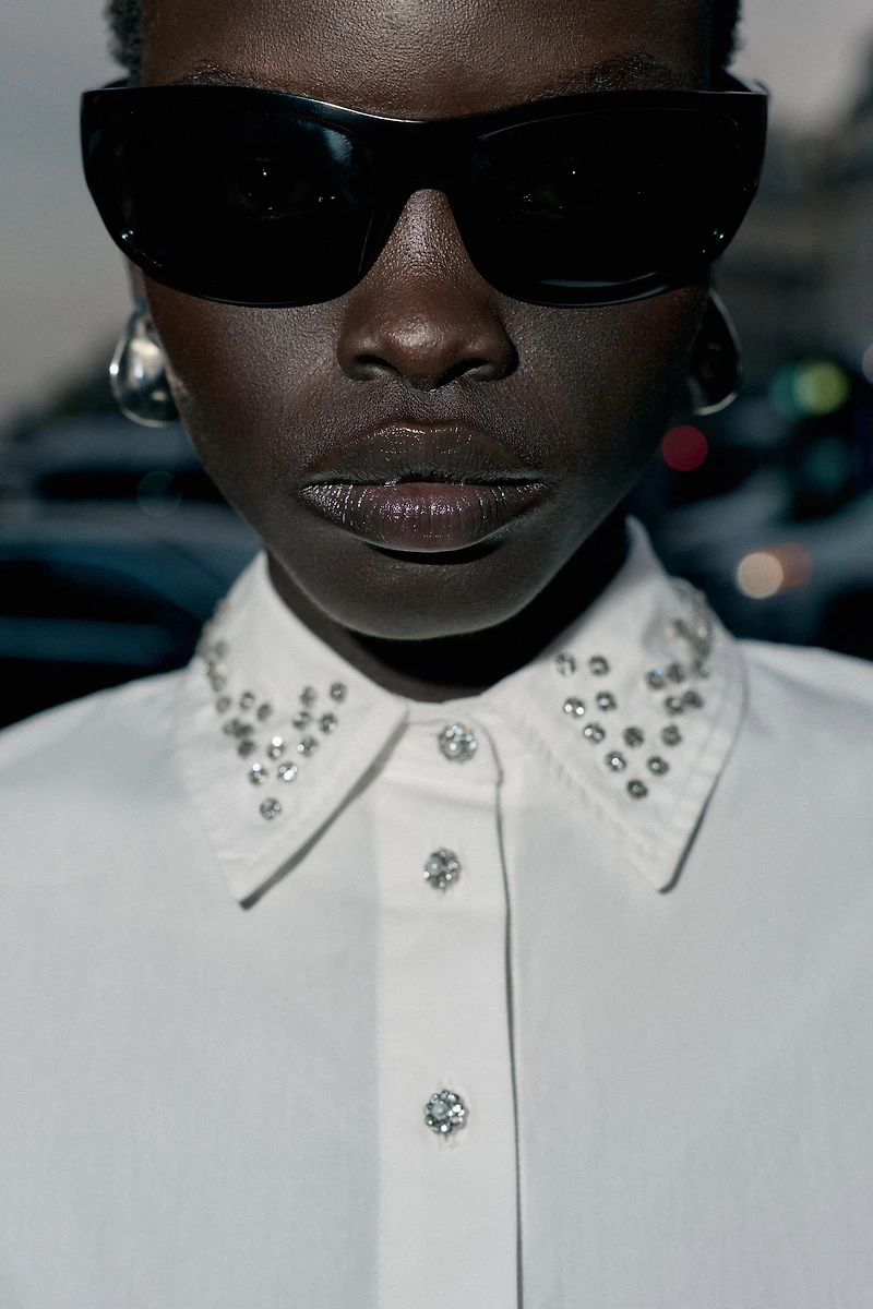 POPLIN SHIRT WITH JEWEL BEADS