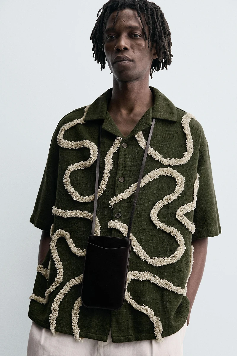 CHEMISE BRODERIES EN RELIEF