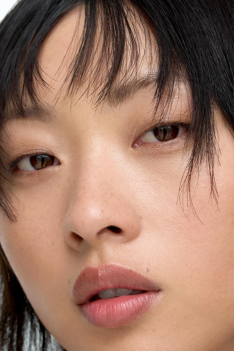 TINTED MOISTURIZER WITH SPF 50