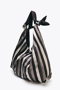 KNOTTED SATIN EFFECT MAXI BUCKET BAG
