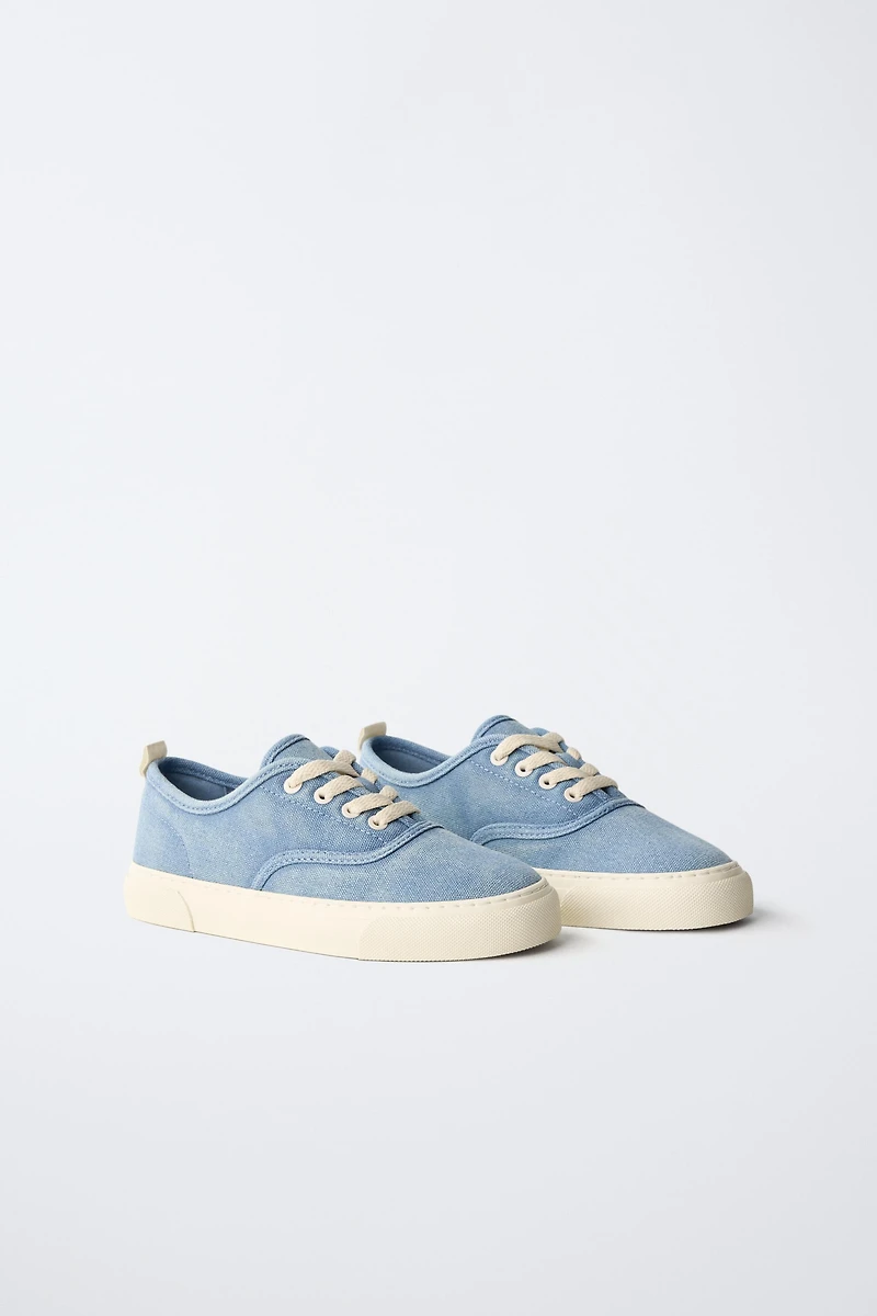 TENNIS CASUAL
