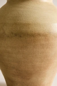 LIGHT TERRACOTTA VASE