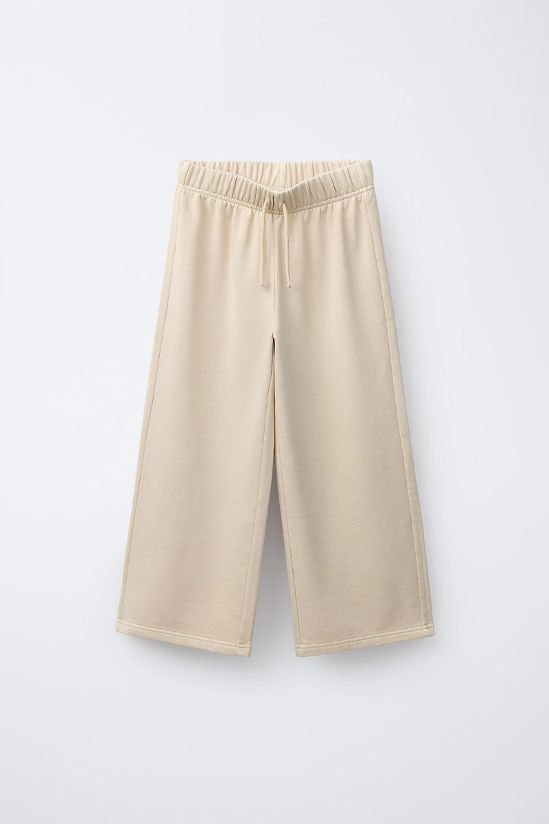 TEXT WIDE LEG SWEATSHIRT AND PANTS SET