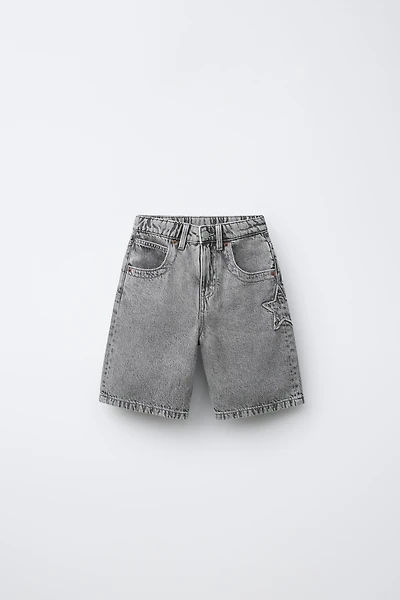 DENIM SHORTS WITH STAR AND TEXT