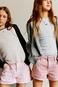 STAR PATCH STUDDED DENIM SHORTS