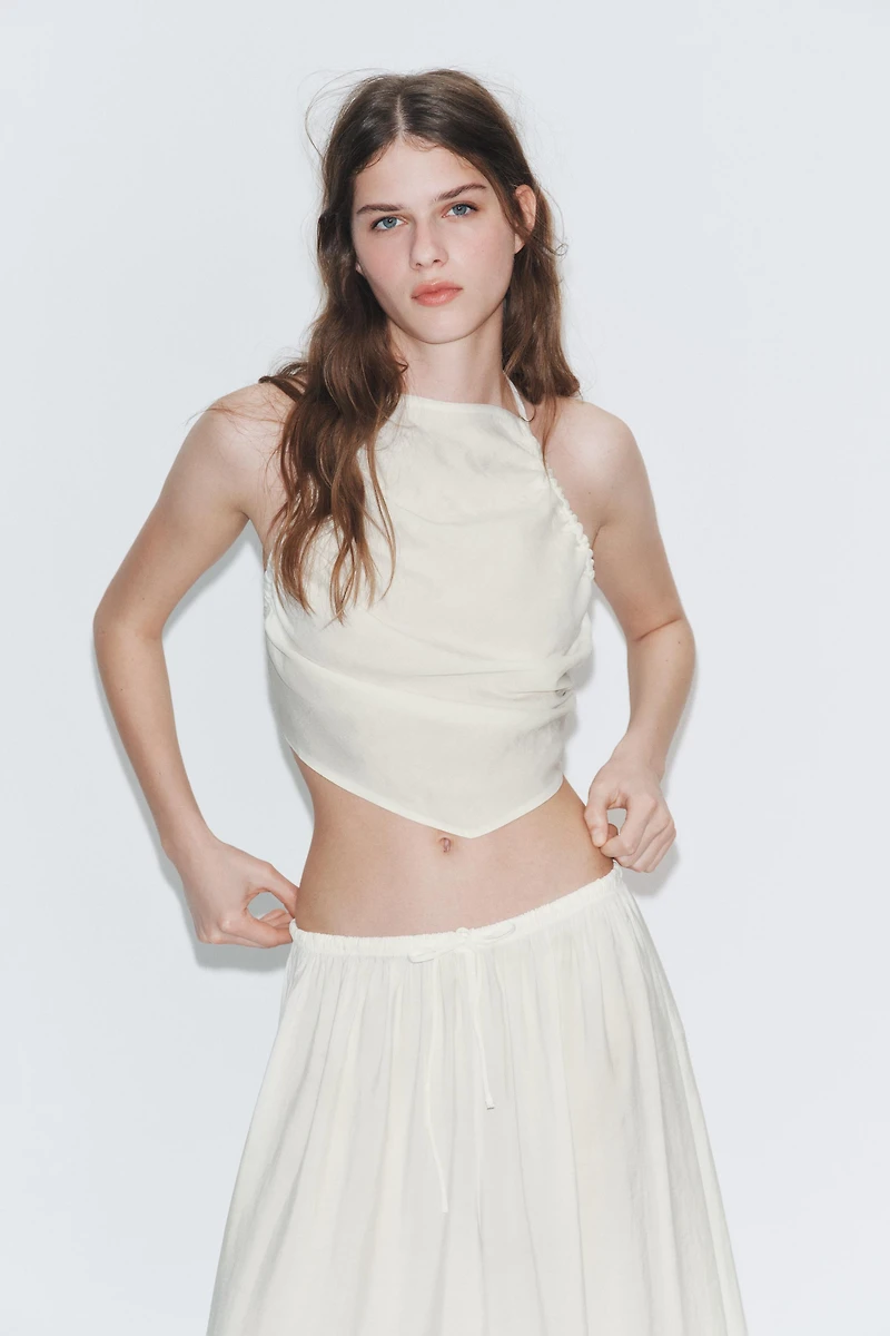 RUCHED HALTER TOP