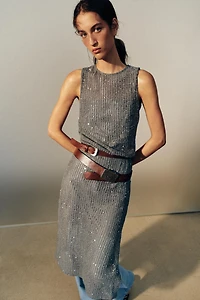 100% LEATHER BELT WITH TEXTURED BUCKLE