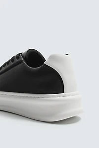 HEEL DETAIL SNEAKERS
