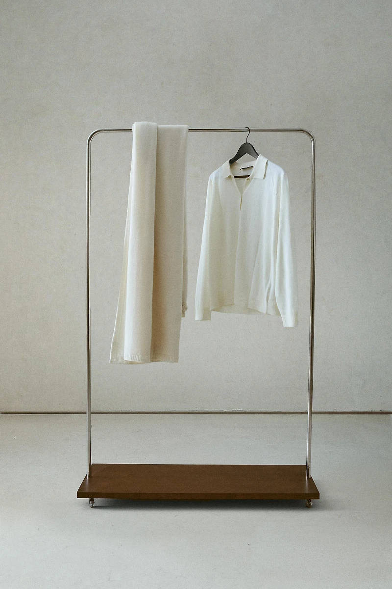METAL AND WOOD CLOTHES RACK