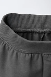 SWEATSHIRT AND JOGGER PANTS SET
