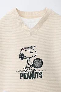 EMBROIDERED SNOOPY PEANUTS™ KNIT VEST