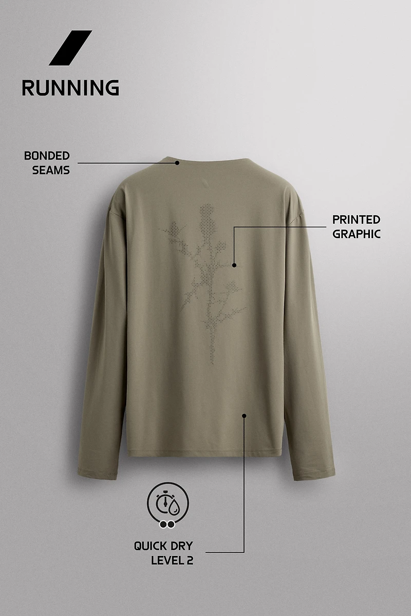 GRAPHIC LONG SLEEVE RUNNING TECHNICAL T-SHIRT