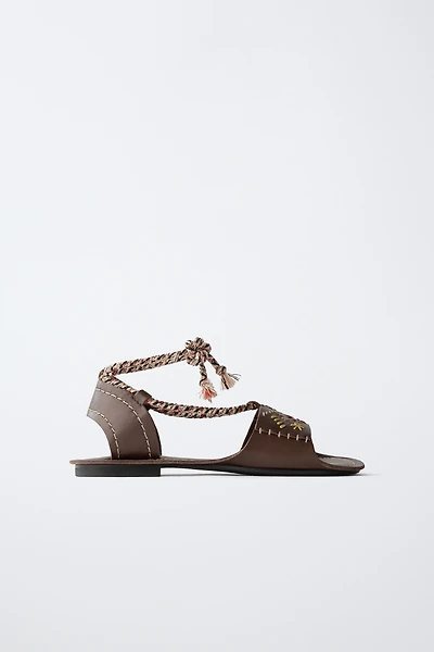 EMBROIDERED LEATHER SANDALS