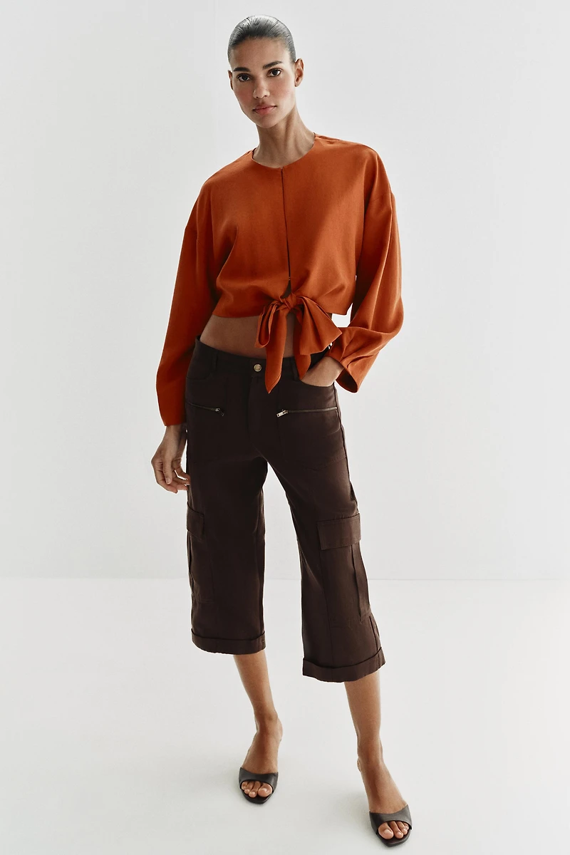 CROPPED TIE TOP