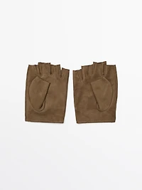 100% goatskin suede mittens