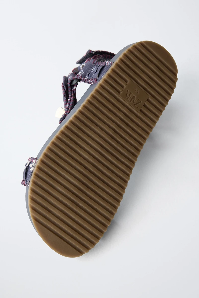 FLORAL TECHNICAL SANDALS