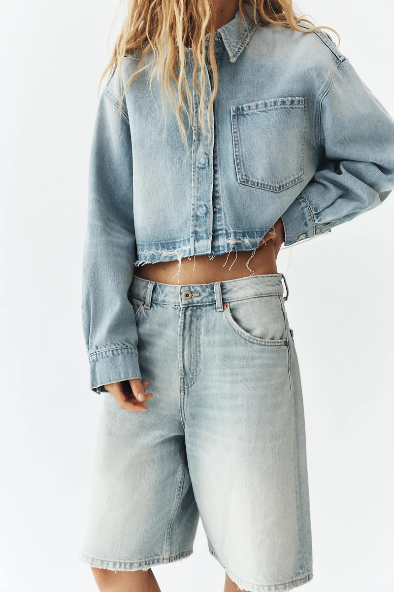 MID-RISE BAGGY DENIM SHORTS