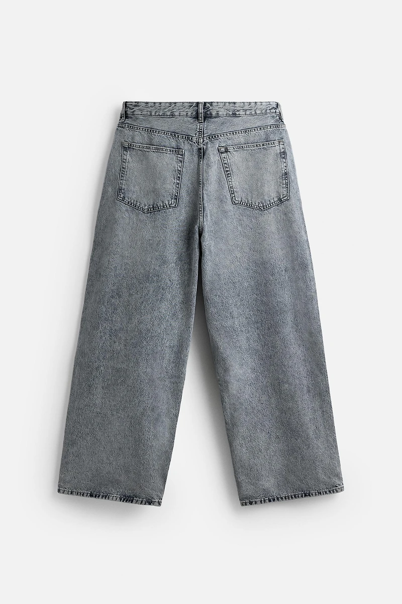WIDE BAGGY FIT JEANS