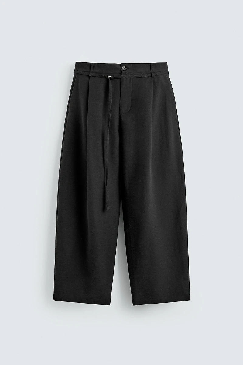 BALLOON FIT PLEATED BELTED PANTS