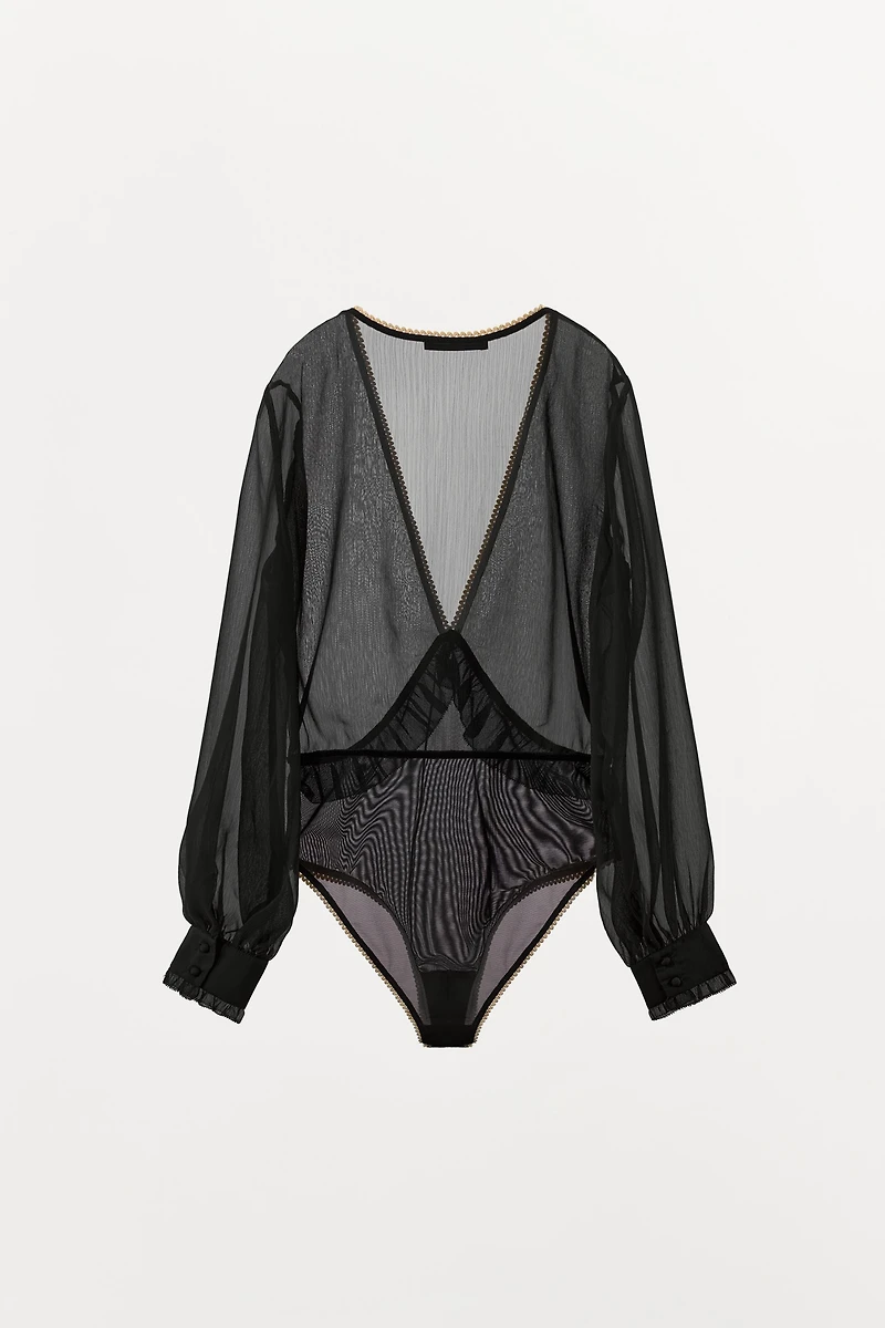 CONTRAST LACE TRIM RUFFLED BODYSUIT