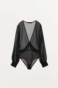 CONTRAST LACE TRIM RUFFLED BODYSUIT