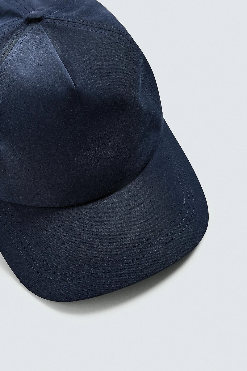 TECHNICAL CAP